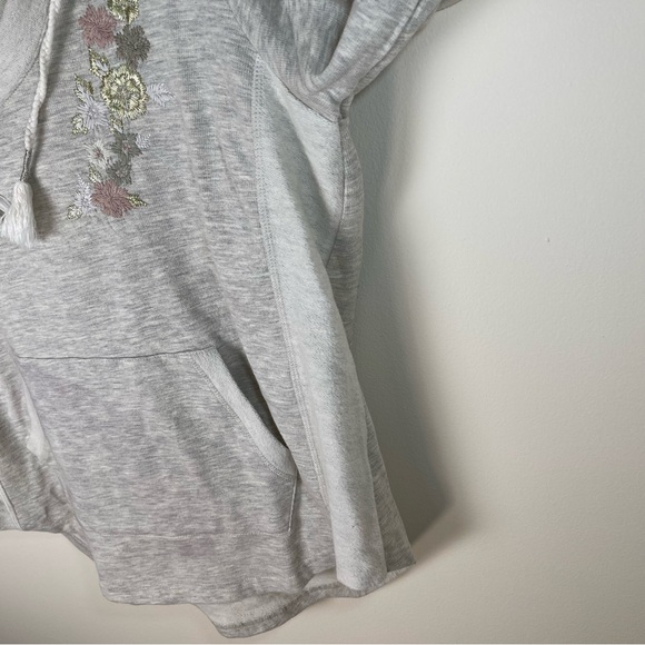 Dressbarn Sunday | Oatmeal V-Neck Hooded Sweatshirt With Floral Embroidery | XL - Picture 7 of 12